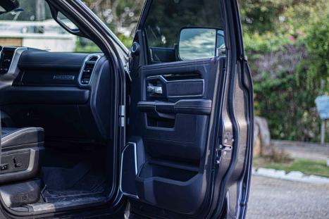 RAM 2500 6.7 I6 24V SLT CABINE DUPLA TURBO DIESEL LARAMIE 4X4 AUTOM�TICO, Foto 36
