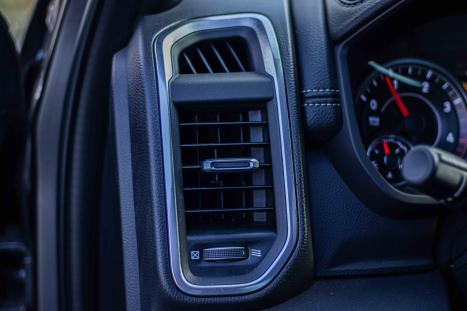 RAM 2500 6.7 I6 24V SLT CABINE DUPLA TURBO DIESEL LARAMIE 4X4 AUTOM�TICO, Foto 31