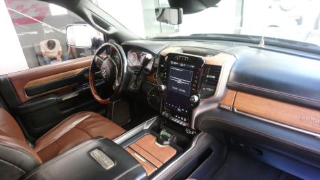 RAM 3500 6.7 I6 LIMITED LONG HORN CABINE DUPLA 4X4 TURBO DIESEL AUTOM�TICO, Foto 4