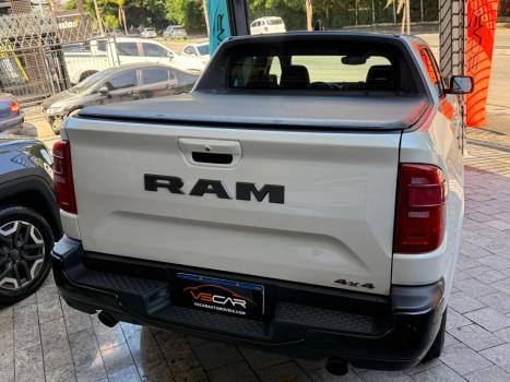 RAM Rampage 2.0 4P HURRICANE 4 TURBO R/T 4X4 AUTOM�TICO, Foto 4
