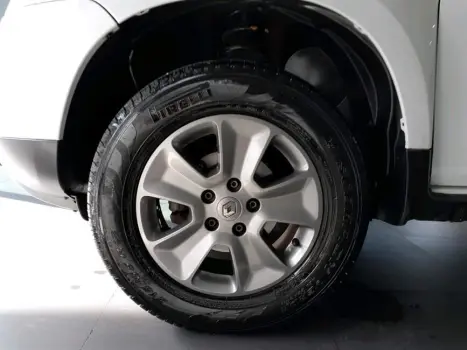 RENAULT Duster 1.6 16V 4P FLEX DYNAMIQUE AUTOMTICO CVT, Foto 24