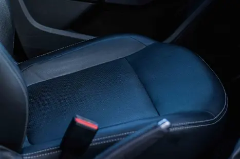 RENAULT Duster 1.6 16V 4P FLEX SCE ICONIC X-TRONIC AUTOM�TICO, Foto 14