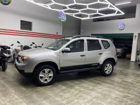 RENAULT Duster 1.6 16V 4P FLEX SCE AUTHENTIQUE X-TRONIC AUTOM�TICO, Foto 5