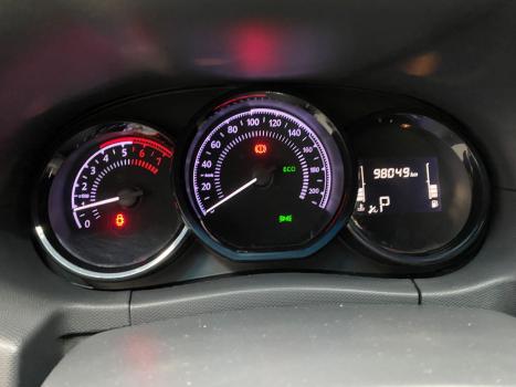 RENAULT Duster 1.6 16V 4P FLEX SCE AUTHENTIQUE X-TRONIC AUTOM�TICO, Foto 10