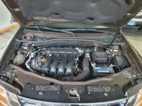 RENAULT Duster 2.0 16V 4P FLEX DYNAMIQUE AUTOMTICO, Foto 8