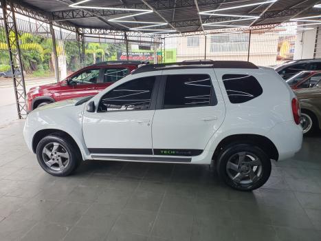 RENAULT Duster 2.0 16V 4P FLEX TECH ROAD AUTOM�TICO, Foto 2