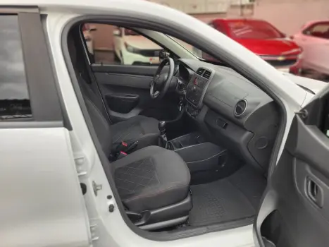 RENAULT Kwid 1.0 12V 4P SCE FLEX ZEN, Foto 6