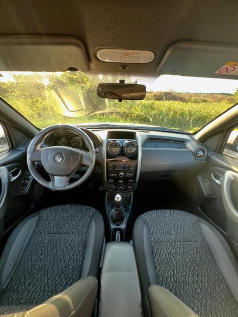 RENAULT Oroch 1.6 16V 4P FLEX EXPRESSION, Foto 7