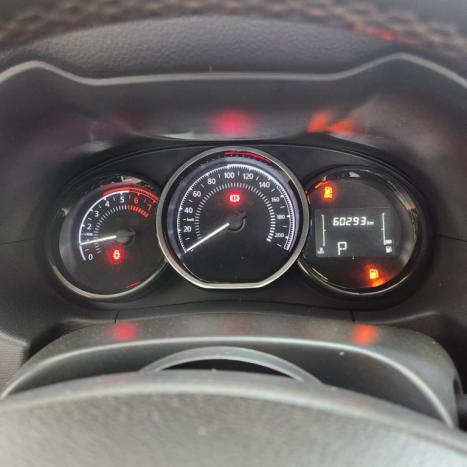 RENAULT Oroch 2.0 16V 4P FLEX DYNAMIQUE AUTOM�TICO, Foto 7