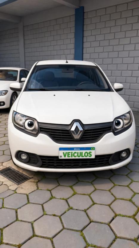 RENAULT Sandero 1.0 16V 4P FLEX AUTHENTIQUE, Foto 2