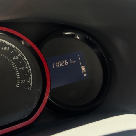 RENAULT Sandero 1.6 16V 4P FLEX STEPWAY RIP CURL, Foto 9