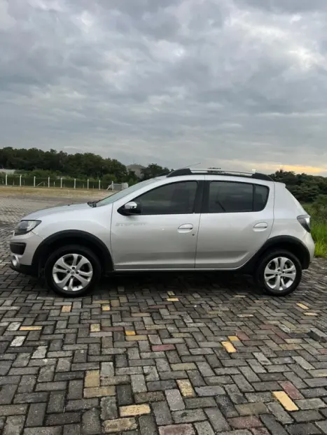RENAULT Sandero 1.6 16V 4P FLEX SCE STEPWAY, Foto 3