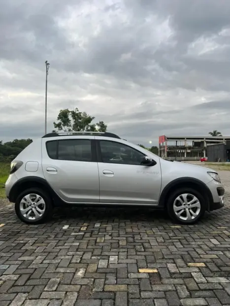 RENAULT Sandero 1.6 16V 4P FLEX SCE STEPWAY, Foto 4