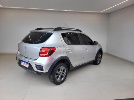 RENAULT Sandero 1.6 4P FLEX STEPWAY RIP CURL, Foto 5