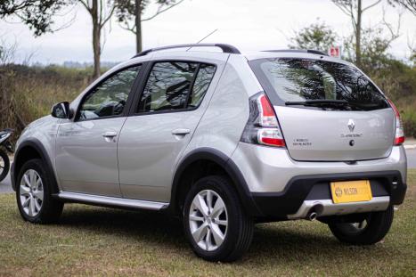 RENAULT Sandero 1.6 16V 4P FLEX STEPWAY, Foto 5