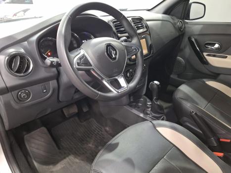 RENAULT Stepway 1.6 16V 4P FLEX ICONIC X-TONIC AUTOM�TICO CVT, Foto 2