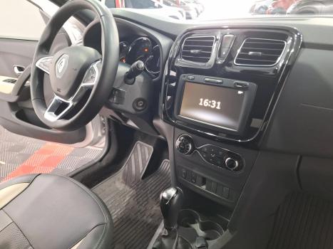 RENAULT Stepway 1.6 16V 4P FLEX ICONIC X-TONIC AUTOM�TICO CVT, Foto 4