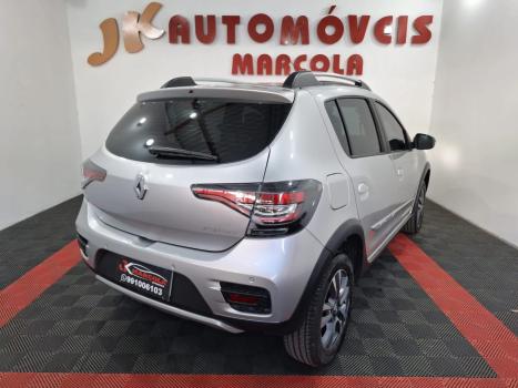RENAULT Stepway 1.6 16V 4P FLEX ICONIC X-TONIC AUTOM�TICO CVT, Foto 10