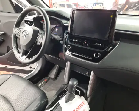 TOYOTA Corolla Cross 2.0 16V 4P FLEX VVT-IE XRE DIRECT SHIFT AUTOMTICO CVT, Foto 9