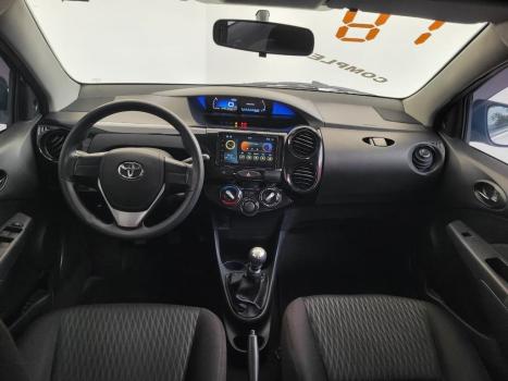 TOYOTA Etios Hatch 1.3 16V 4P FLEX X, Foto 8