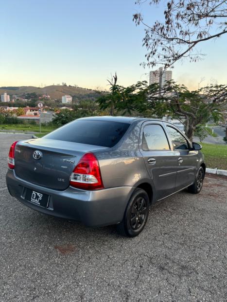 TOYOTA Etios Sedan 1.5 16V 4P FLEX X, Foto 7