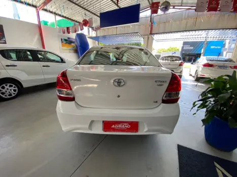 TOYOTA Etios Sedan 1.5 16V 4P FLEX X, Foto 10