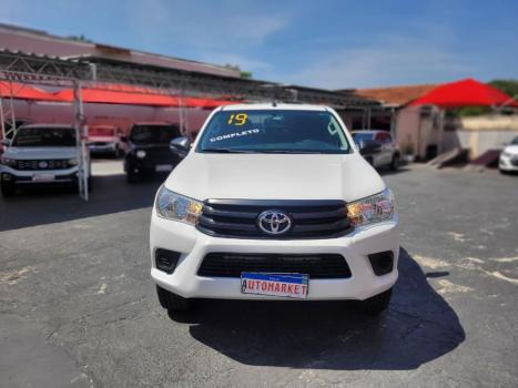 TOYOTA Hilux Caminhonete 2.8 4P 4X4 DIESEL CABINE DUPLA, Foto 2