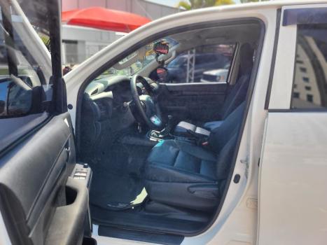 TOYOTA Hilux Caminhonete 2.8 4P 4X4 DIESEL CABINE DUPLA, Foto 7
