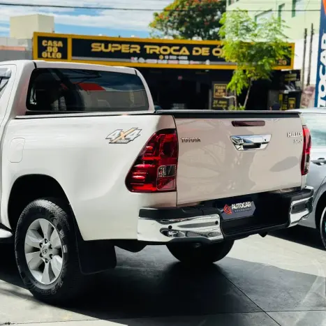 TOYOTA Hilux Caminhonete 2.8 16V SRV 4X4 DIESEL CABINE DUPLA AUTOM�TICO, Foto 7