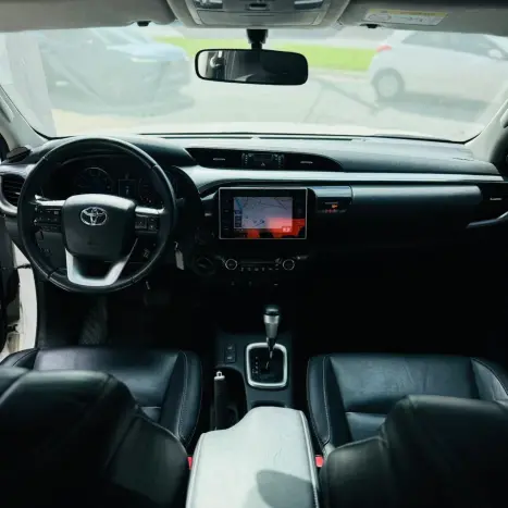 TOYOTA Hilux Caminhonete 2.8 16V SRV 4X4 DIESEL CABINE DUPLA AUTOM�TICO, Foto 9