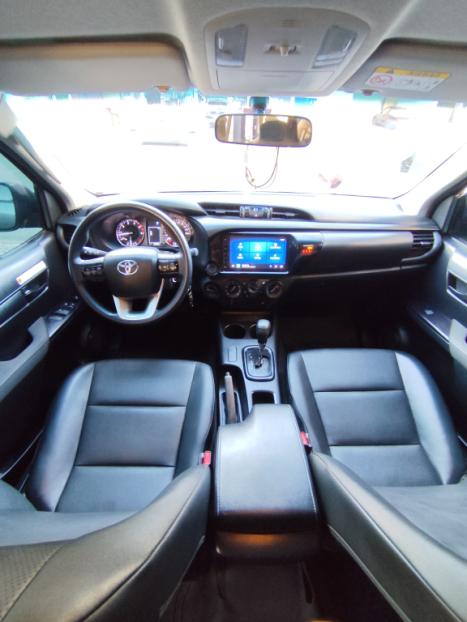 TOYOTA Hilux Caminhonete 2.4 4P 4X4 DIESEL CABINE DUPLA, Foto 10