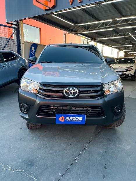 TOYOTA Hilux Caminhonete 2.8 16V SRX 4X4 TURBO DIESEL CABINE DUPLA AUTOM�TICO, Foto 2