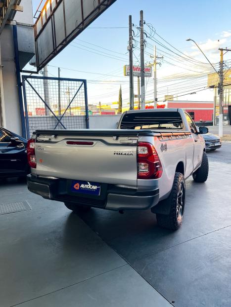 TOYOTA Hilux Caminhonete 2.8 16V SRX 4X4 TURBO DIESEL CABINE DUPLA AUTOM�TICO, Foto 4
