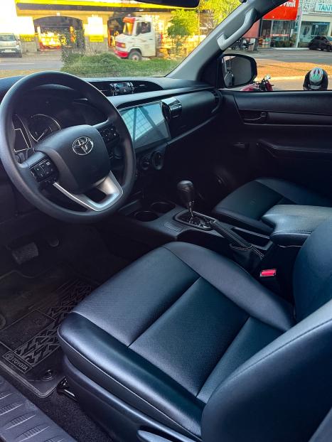 TOYOTA Hilux Caminhonete 2.8 16V SRX 4X4 TURBO DIESEL CABINE DUPLA AUTOM�TICO, Foto 13
