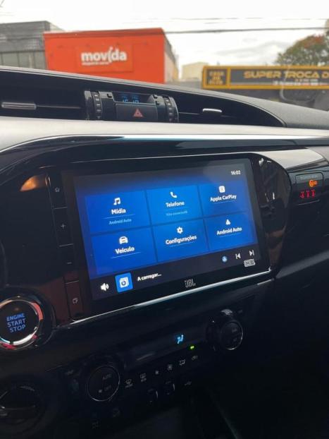 TOYOTA Hilux Caminhonete 2.8 16V SRX 4X4 DIESEL CABINE DUPLA AUTOM�TICO, Foto 15