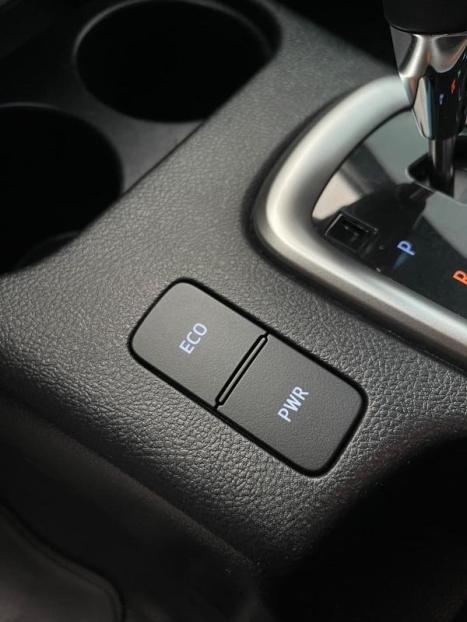 TOYOTA Hilux Caminhonete 2.8 16V SRX 4X4 DIESEL CABINE DUPLA AUTOM�TICO, Foto 25