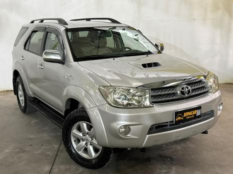 TOYOTA Hilux SW4 3.0 16V 4P SRV 4X4 7 LUGARES TURBO DIESEL AUTOMÁTICO, Foto 1