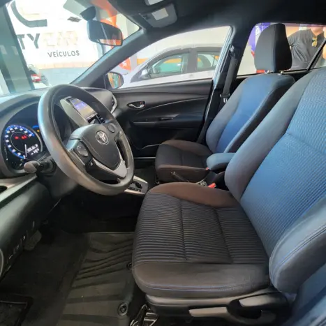 TOYOTA Yaris Hatch 1.5 16V 4P FLEX XL PLUS CONNECT MULTIDRIVE AUTOMTICO CVT, Foto 14