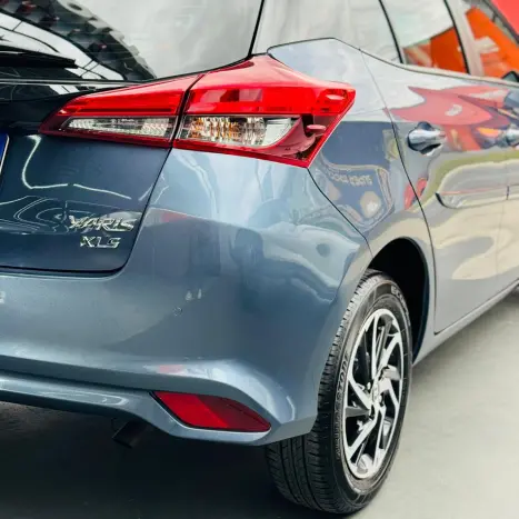 TOYOTA Yaris Hatch 1.5 16V 4P FLEX XLS MULTIDRIVE AUTOMTICO CVT, Foto 6