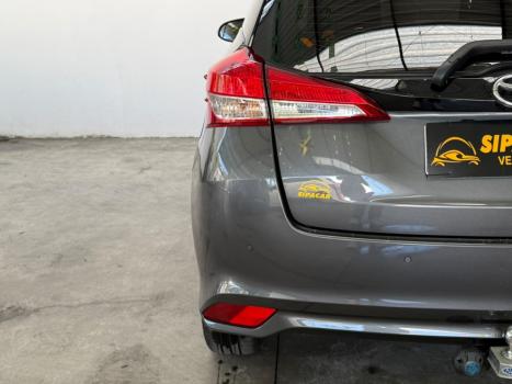 TOYOTA Yaris Hatch 1.5 16V 4P FLEX XL MULTIDRIVE AUTOM�TICO CVT, Foto 5