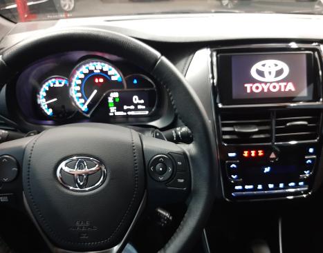 TOYOTA Yaris Sedan 1.5 16V 4P FLEX XS MULTIDRIVE AUTOMTICO CVT, Foto 8