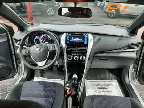 TOYOTA Yaris Sedan 1.3 16V 4P FLEX XL, Foto 5