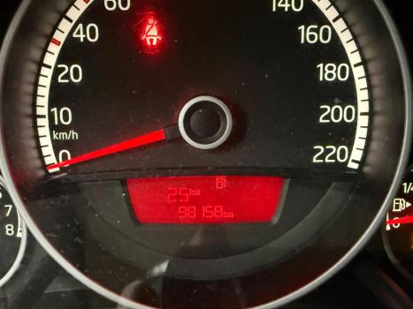VOLKSWAGEN Cross UP 1.0 12V 4P TSI FLEX, Foto 6 VOLKSWAGEN Cross UP 1.0 12V 4P TSI FLEX, Foto 6