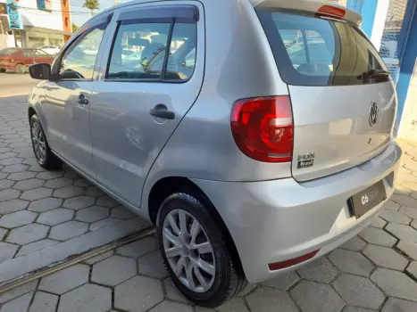 VOLKSWAGEN Fox 1.0 4P TREND FLEX, Foto 6