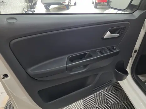 VOLKSWAGEN Fox 1.0 4P TRENDLINE FLEX, Foto 8