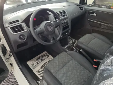 VOLKSWAGEN Fox 1.0 4P TRENDLINE FLEX, Foto 14