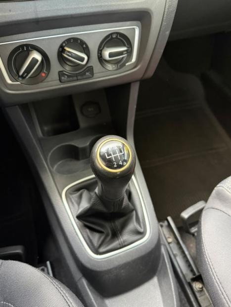 VOLKSWAGEN Fox 1.0 4P TREND FLEX, Foto 6