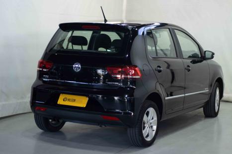 VOLKSWAGEN Fox 1.6 16V 4P FLEX MSI HIGHLINE I-MOTIO AUTOMATIZADO, Foto 4 VOLKSWAGEN Fox 1.6 16V 4P FLEX MSI HIGHLINE I-MOTIO AUTOMATIZADO, Foto 4