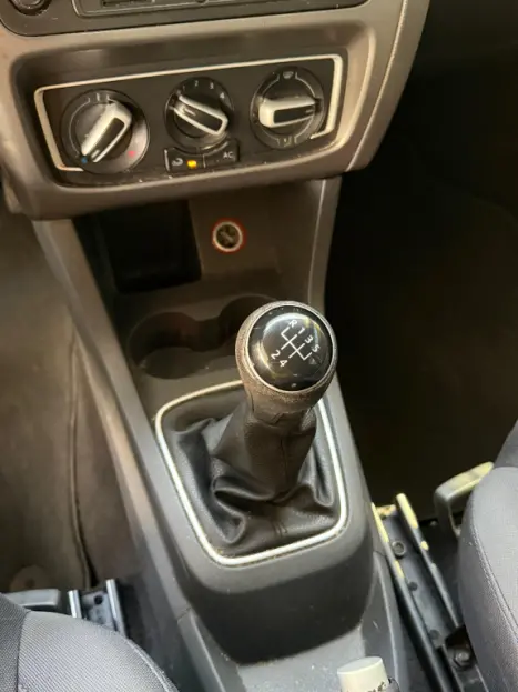 VOLKSWAGEN Fox 1.6 4P COMFORTLINE FLEX, Foto 4