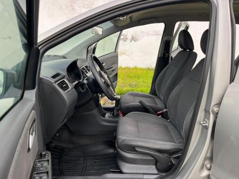VOLKSWAGEN Fox 1.6 4P TREND FLEX, Foto 7